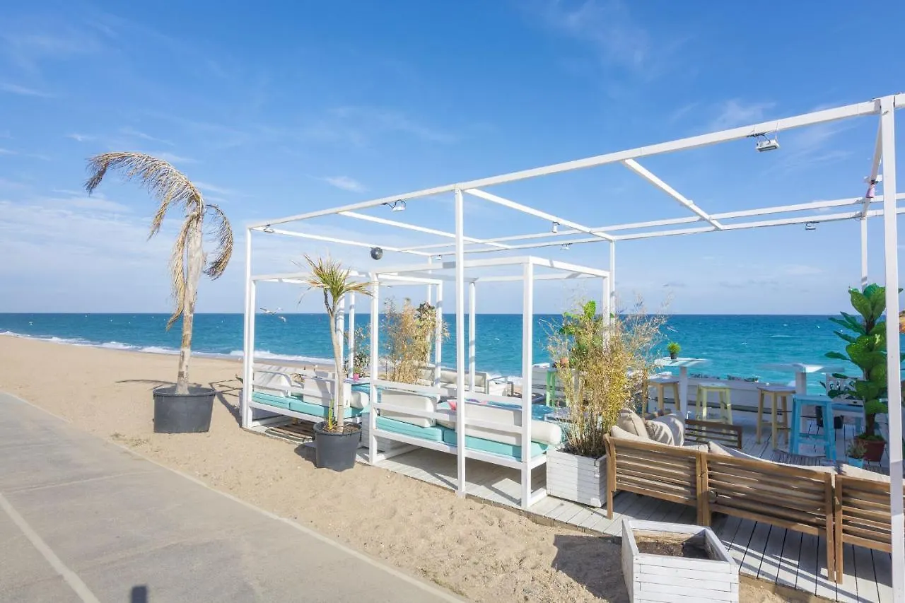 Homeholidaysrentals Plume - Costa Barcelona Pineda de Mar