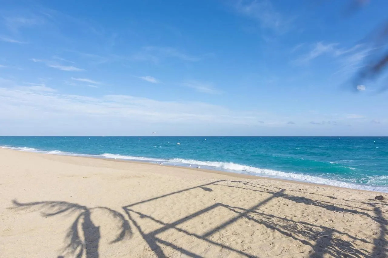 Homeholidaysrentals Plume - Costa Barcelona Pineda de Mar Apartment