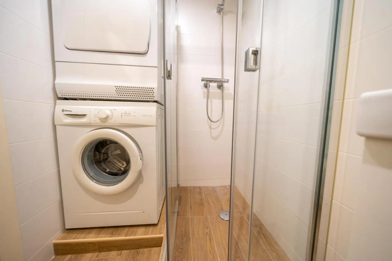 Apartment Homeholidaysrentals Plume - Costa Barcelona Pineda de Mar Spain