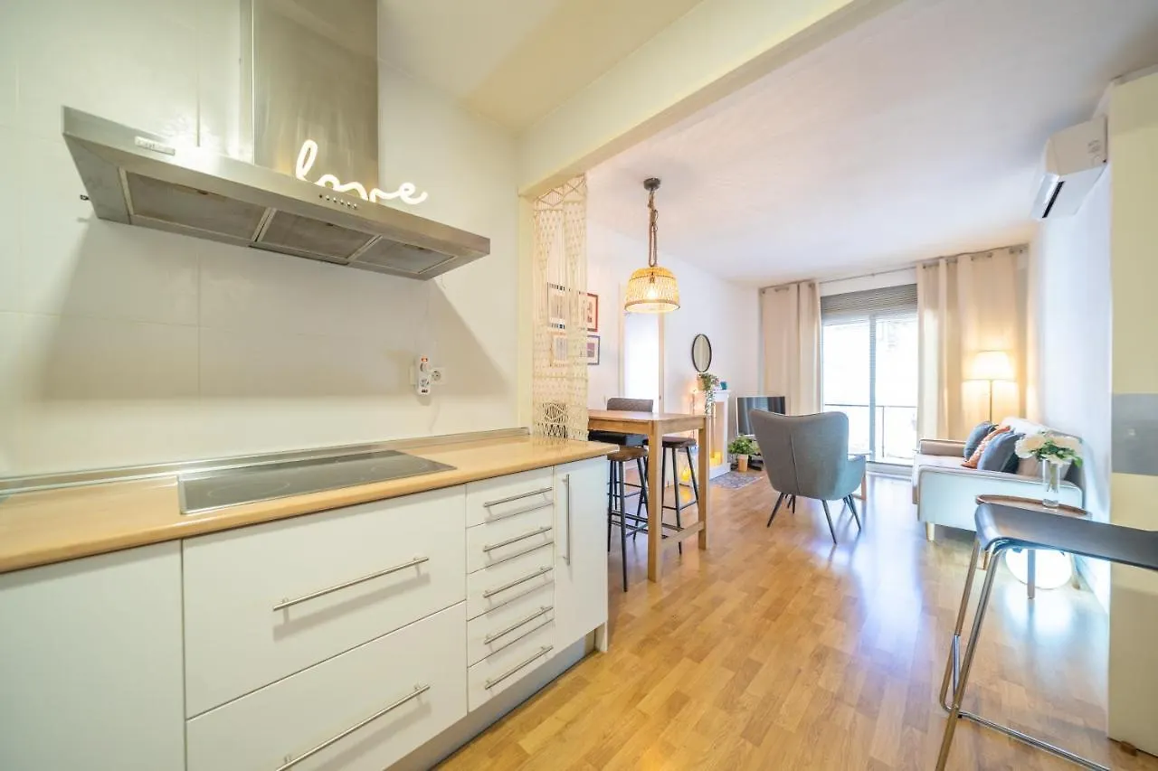Apartment Homeholidaysrentals Plume - Costa Barcelona Pineda de Mar