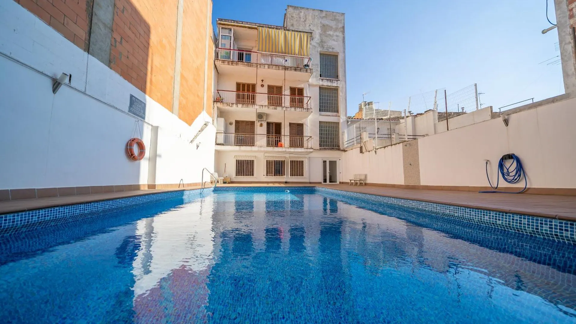 Homeholidaysrentals Plume - Costa Barcelona Pineda de Mar